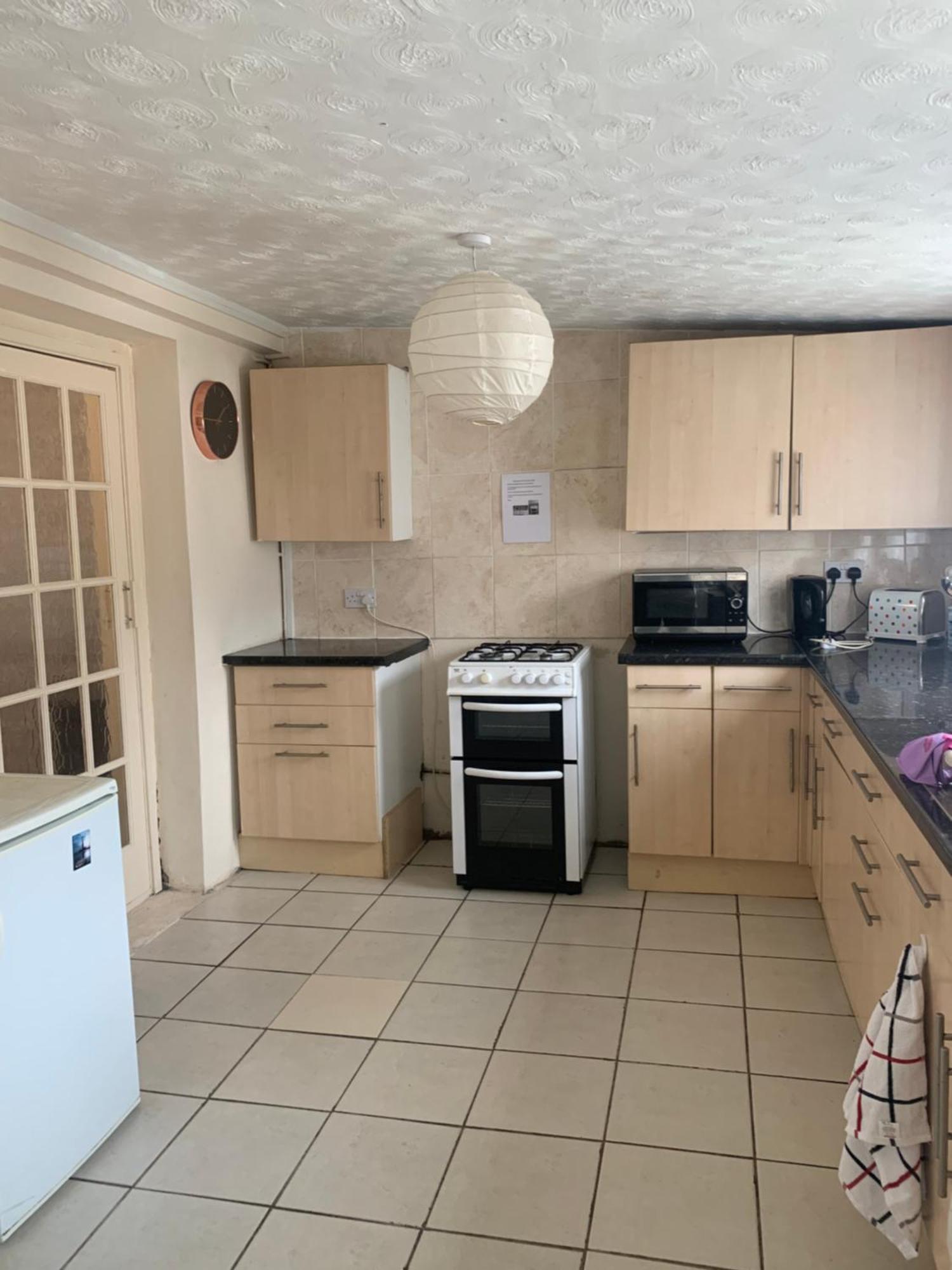 Room Only Guest Accommodation, Guest House Self Catering Bangor  Dış mekan fotoğraf