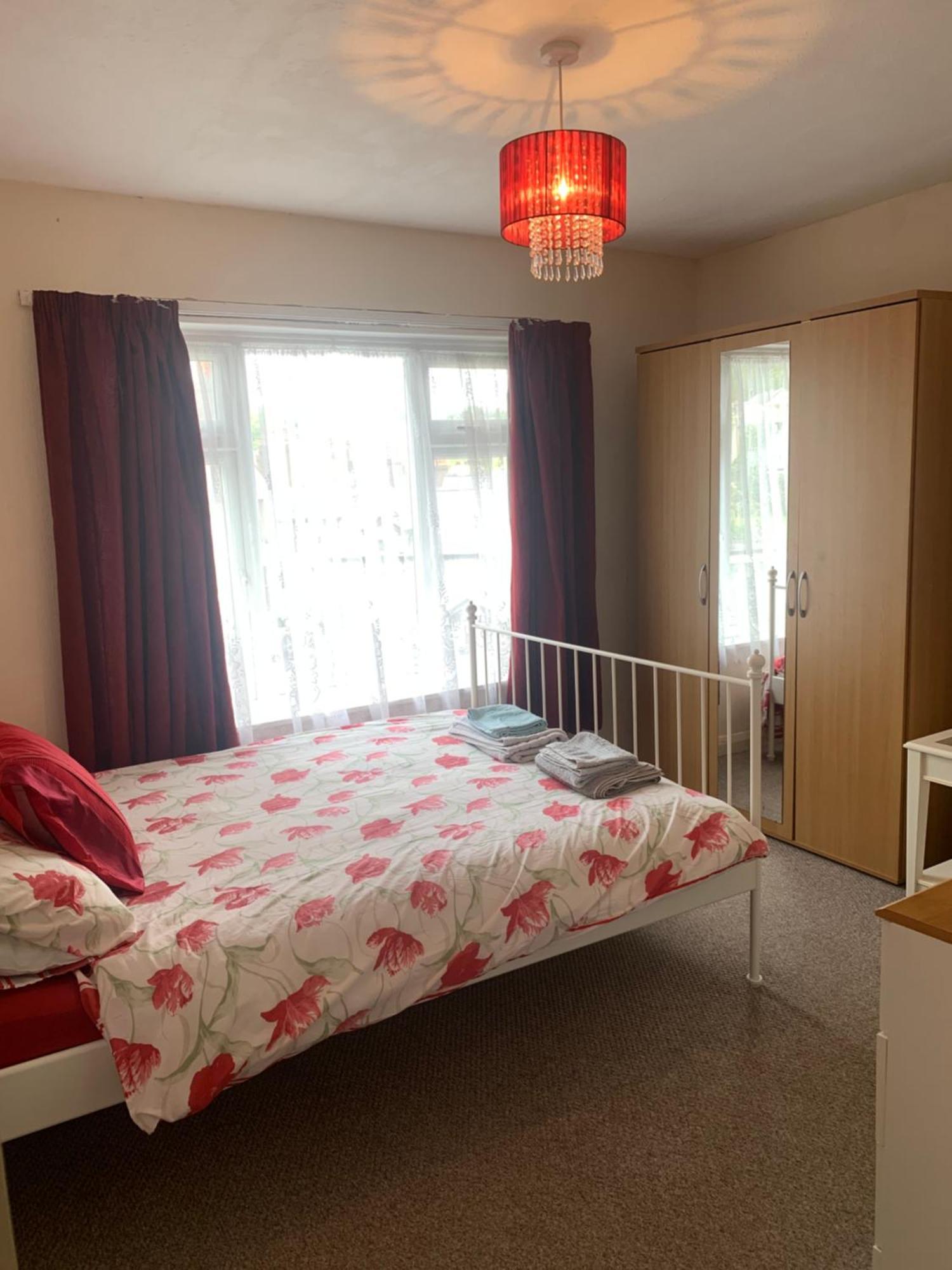 Room Only Guest Accommodation, Guest House Self Catering Bangor  Dış mekan fotoğraf